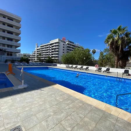 Cristianos Holidays Apartment
